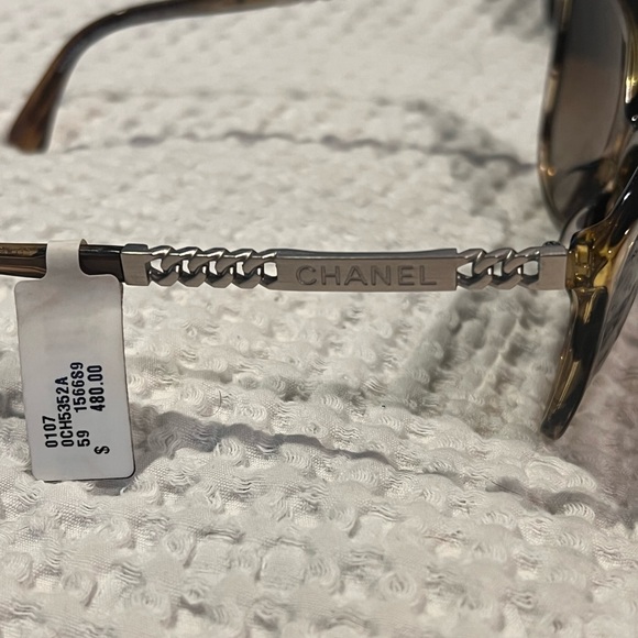 Authentic Chanel 5352 Polarized Tortoise Brown Chain Sunglasses - Picture 5 of 8
